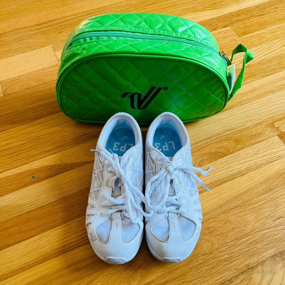 Varsity Last Pass Cheer Shoes Size Youth 2